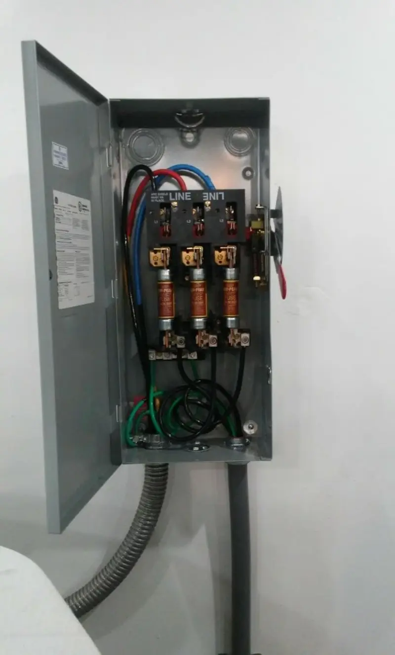 Three-phase disconnect switch installed for Electrical Wiring & Rewiring in Summit View
